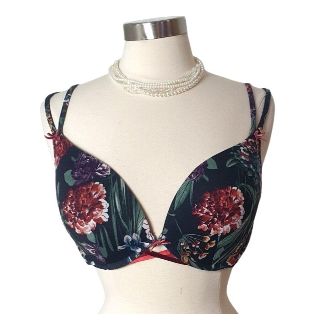 Cacique Womens 38DDD Bra Floral Underwire Smooth Lite Padding Adjust Straps 38F